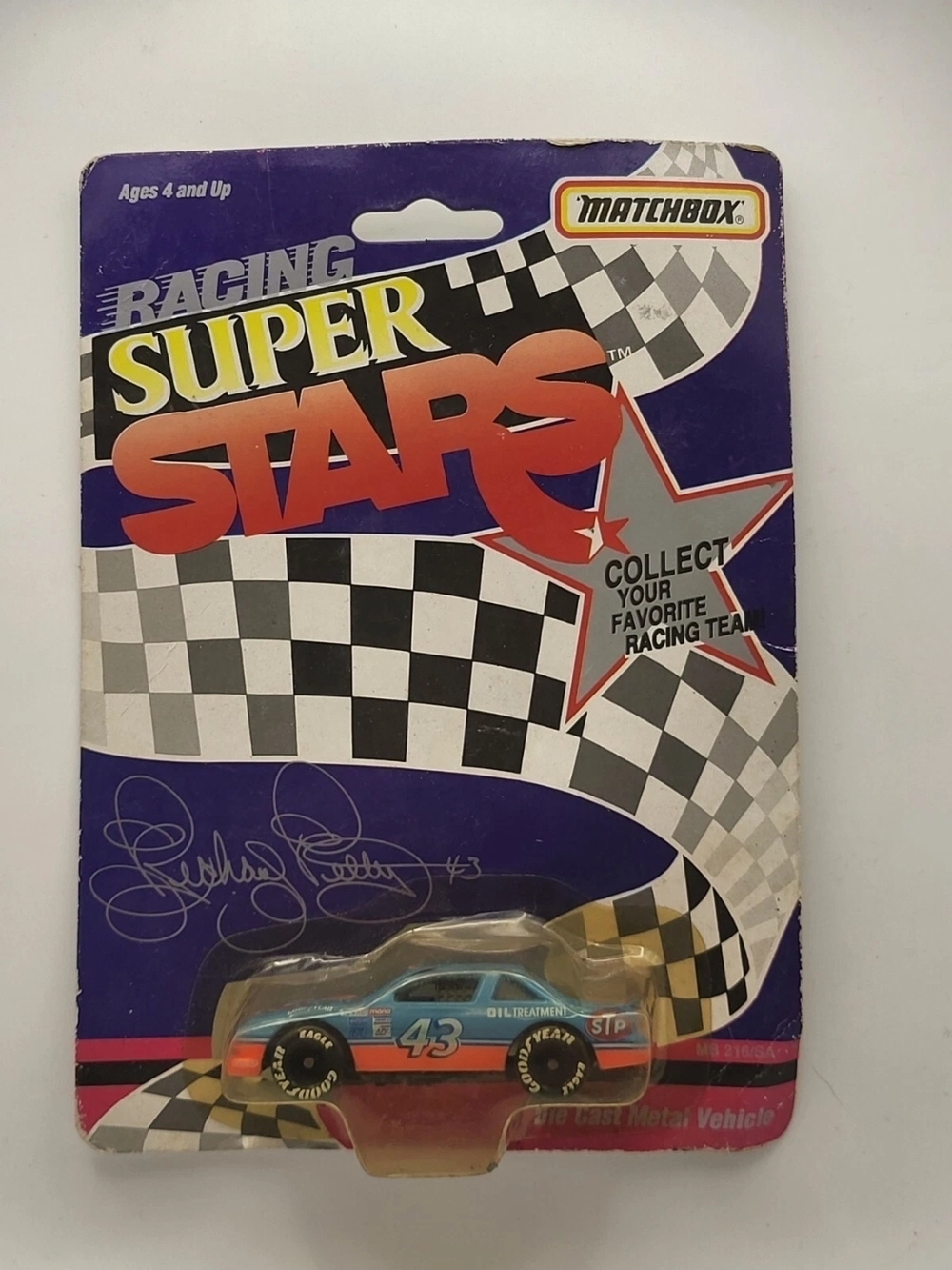 Richard Petty Matchbox 1992 Racing Super Stars #43 STP